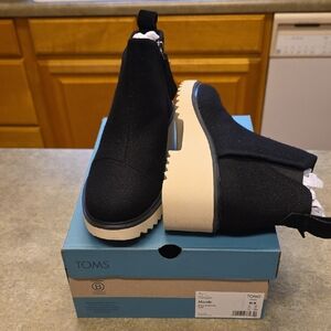 TOMS Black Chelsea Boots